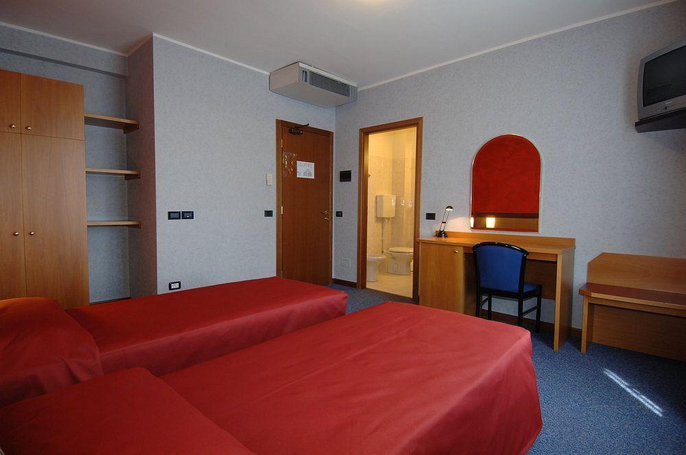 Hotel Residence Ducale بورتو مانتوفانو المظهر الخارجي الصورة