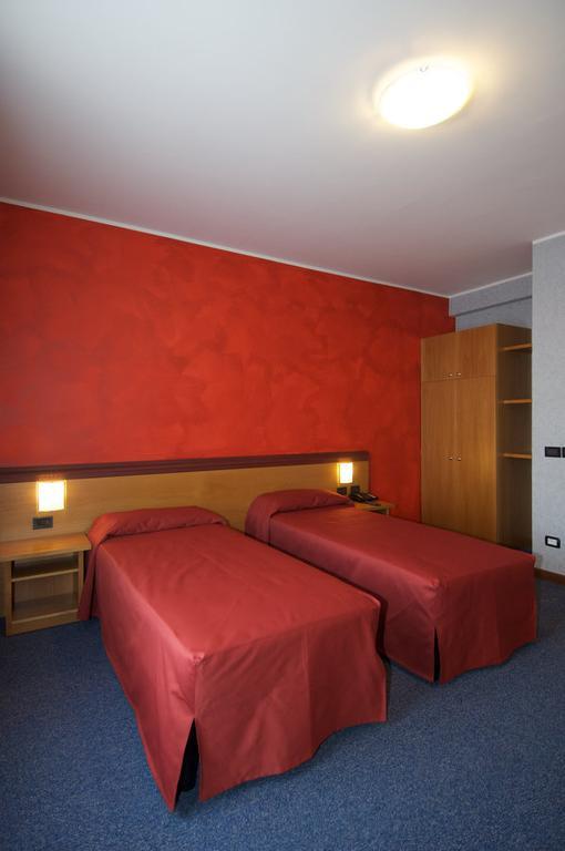 Hotel Residence Ducale بورتو مانتوفانو المظهر الخارجي الصورة